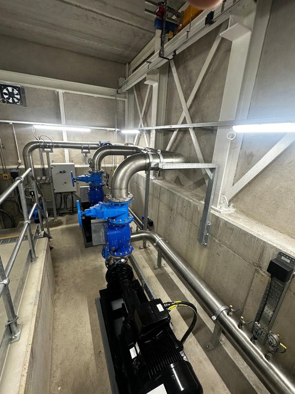 Vertical stainless steel riser pipework installed at Killyclougher